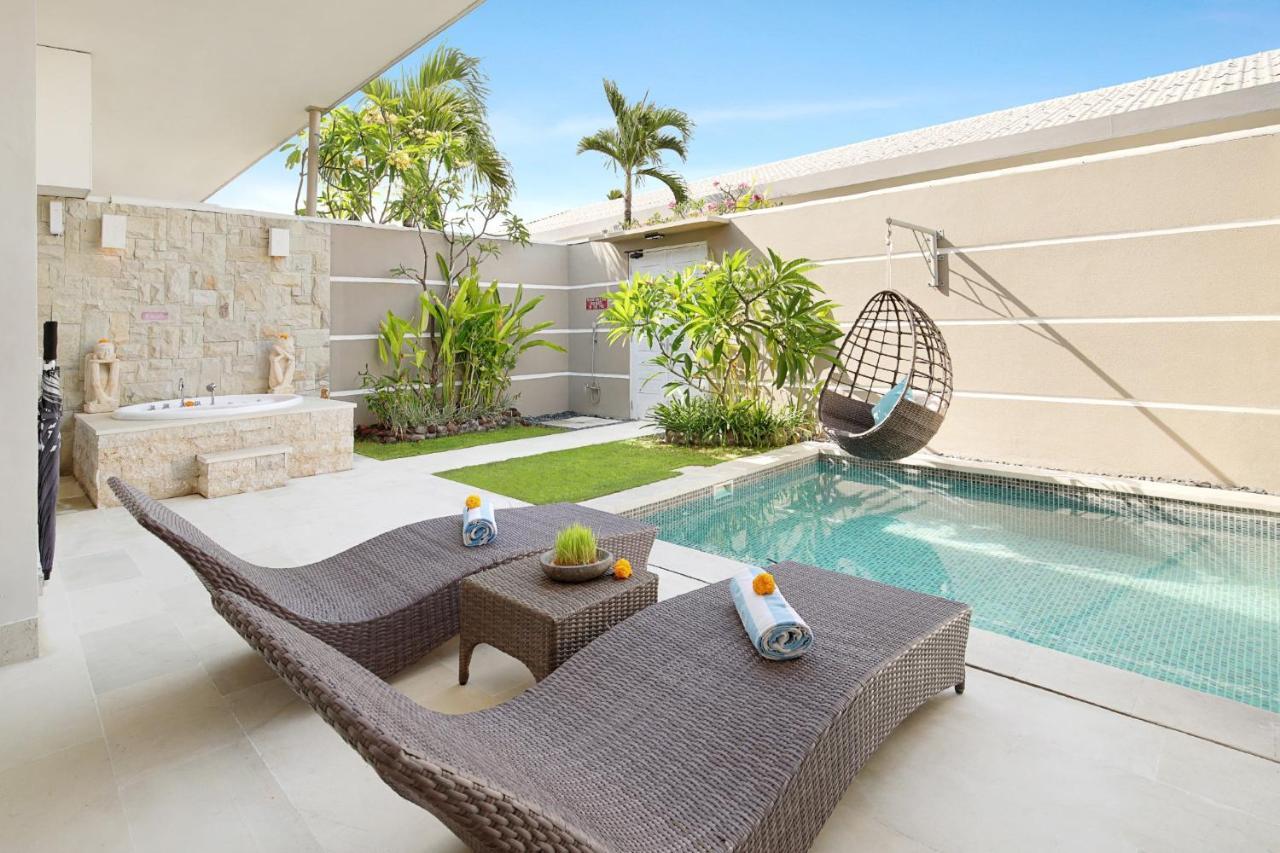 Serenity Escape One Time Aromatherapy the Jacuzzi Afternoon Refreshment Infusion Discovery of Local Bites